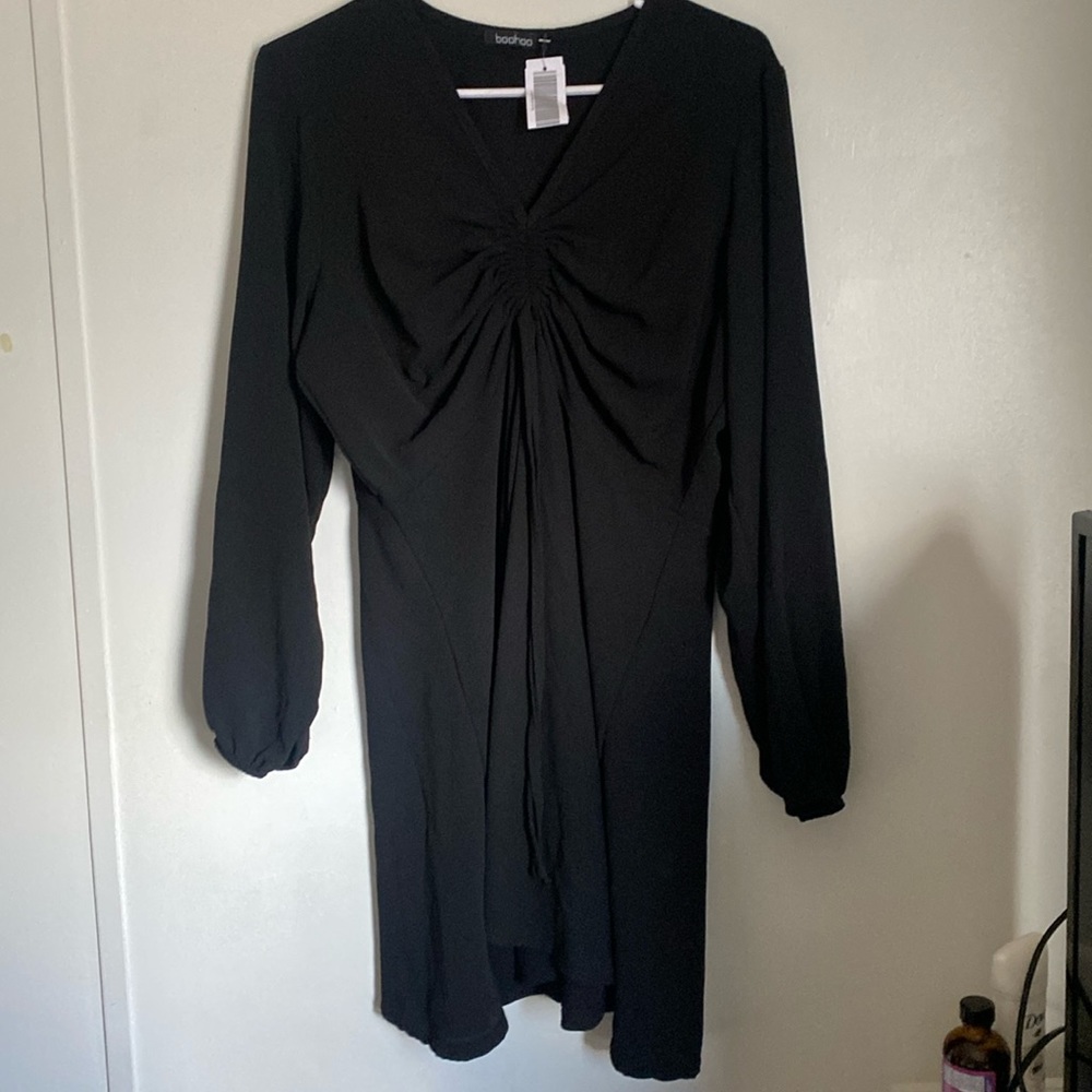 Black long sleeve dress